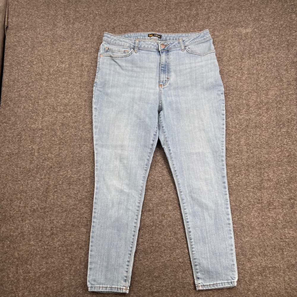 Lee Slim Fit Skinny Leg Mid Rise Light Wash Blue Denim‎ Jeans Womens 12 Medium